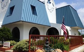 Feather Nest Inn (Adults Only)